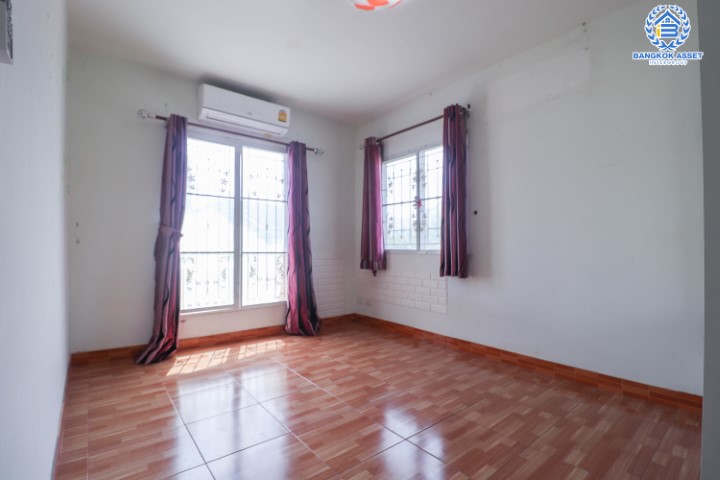 *****ทาวน์เฮ้าส์มือสองย่านนนทบุรี ม.พฤกษาวิลล์28 วงแหวน-รัตนาธิเบศร์ #หลังมุม เนื้อที่เยอะเกือบเท่าบ้านแฝดถึง 34.7 ตร.ว. ฟังก์ชัน 3 ห้องนอน 2 ห้องน้ำ 1 ที่จอดรถ ต่อเติมห้องอเนประสงค์, ครัว และหลังคาโรงรถเรียบร้อยแล้ว บนทำเลเยี่ยมเพียง 8 นาทีก็ถึงรถไฟฟ้าสายสีม่วง "สถานีตลาดบางใหญ่"